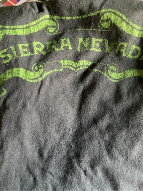 Ladies Large Sierra Nevada Charcoal Tee with Green Logo